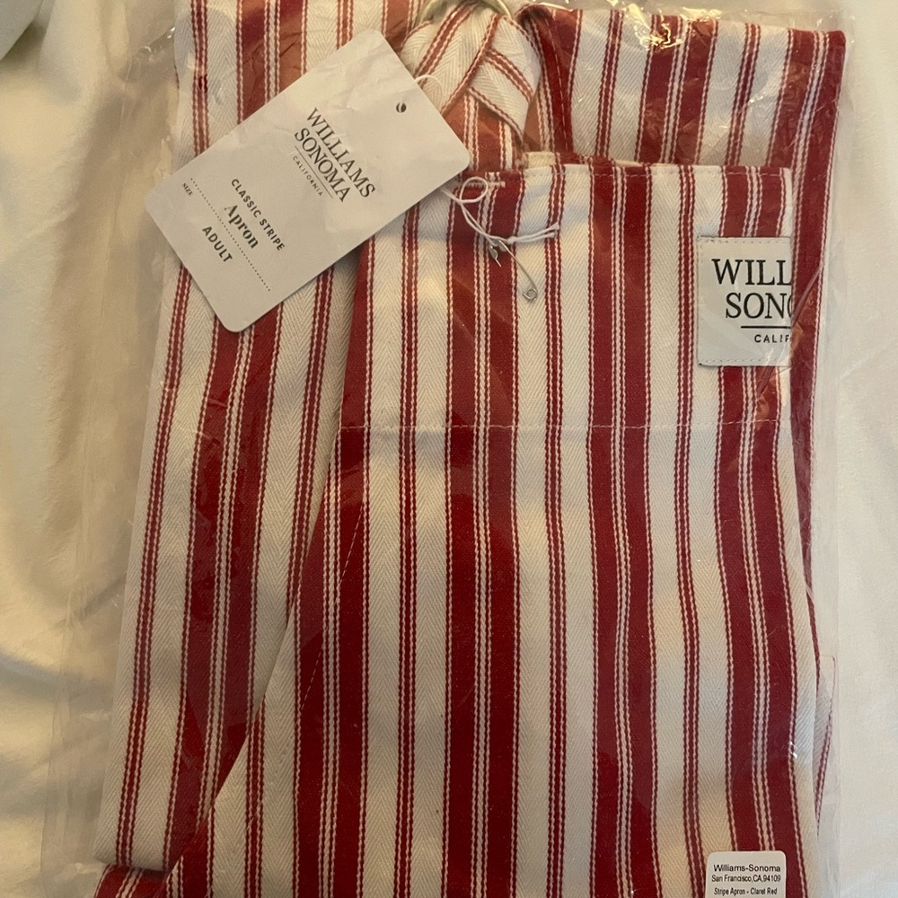 NWT Williams Sonoma Red Stripe Apron